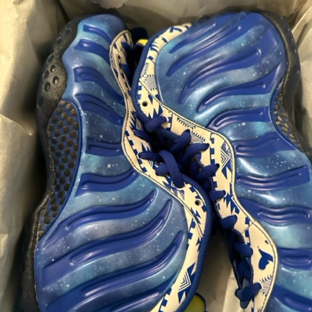 Nike Air Foamposite 1 Doernbecher Size 8